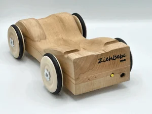 neugeborene im kinderwagen